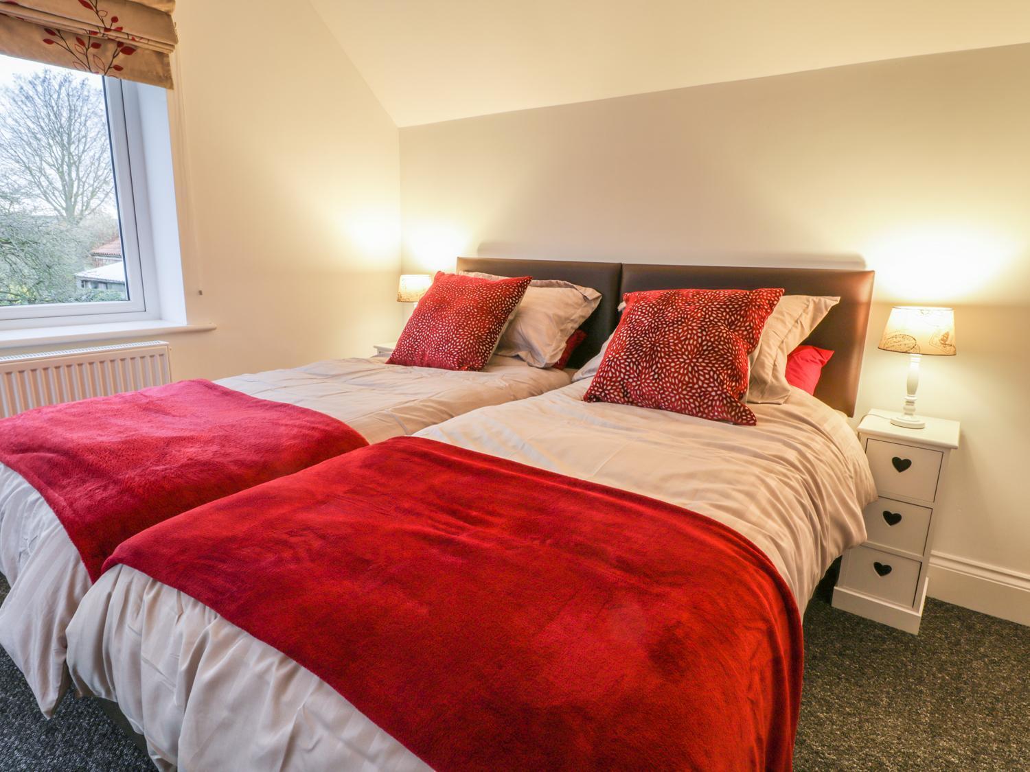 Sunnyside Garden Cottage Husthwaite Екстериор снимка